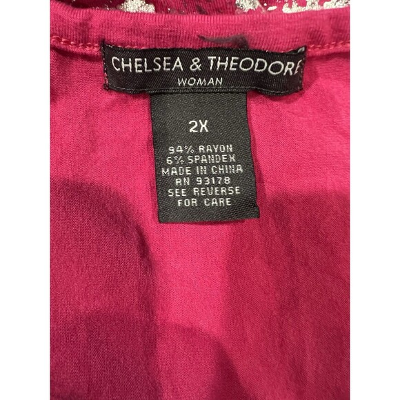 Chelsea & Theodore pink top with a silver distressed horizontal stripes 2X - Picture 4 of 5